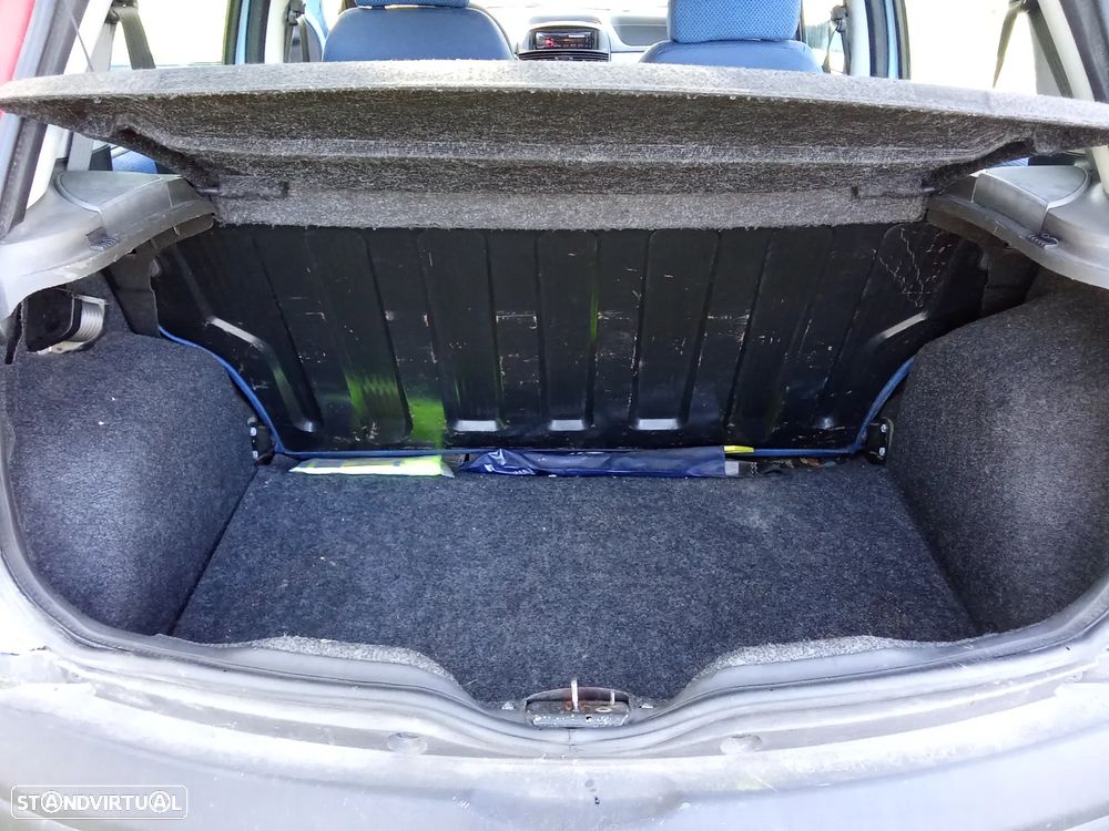 Fiat Punto 1.2 60 Active - 9