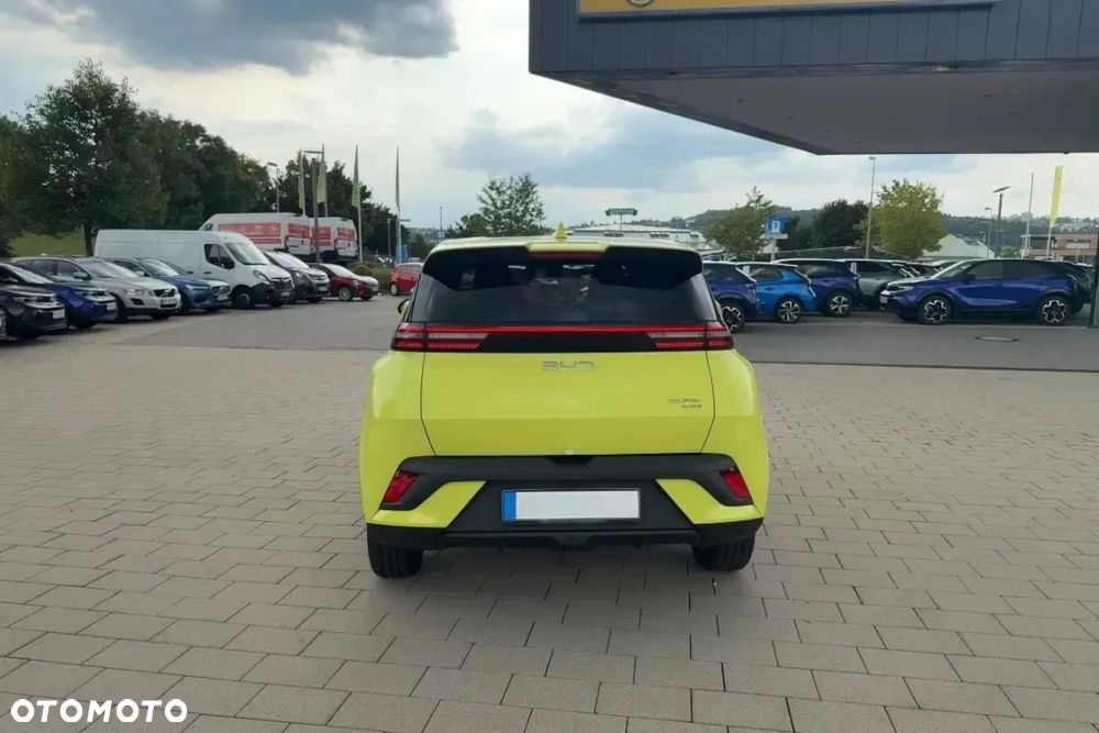 BYD Dolphin Surf 43.2kWh Boost - 6