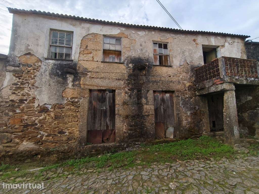 'Casa em Pedra para Recuperar | Perto de Sátão | Elevado Potencial' - Grande imagem: 3/21