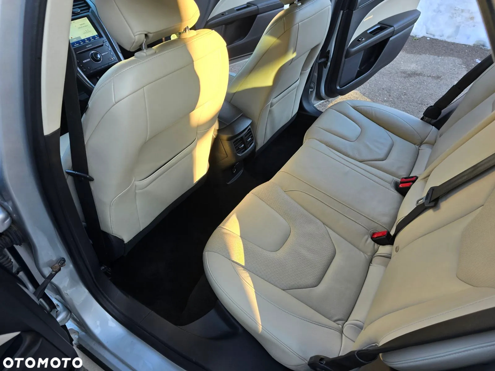 Ford Mondeo - 14