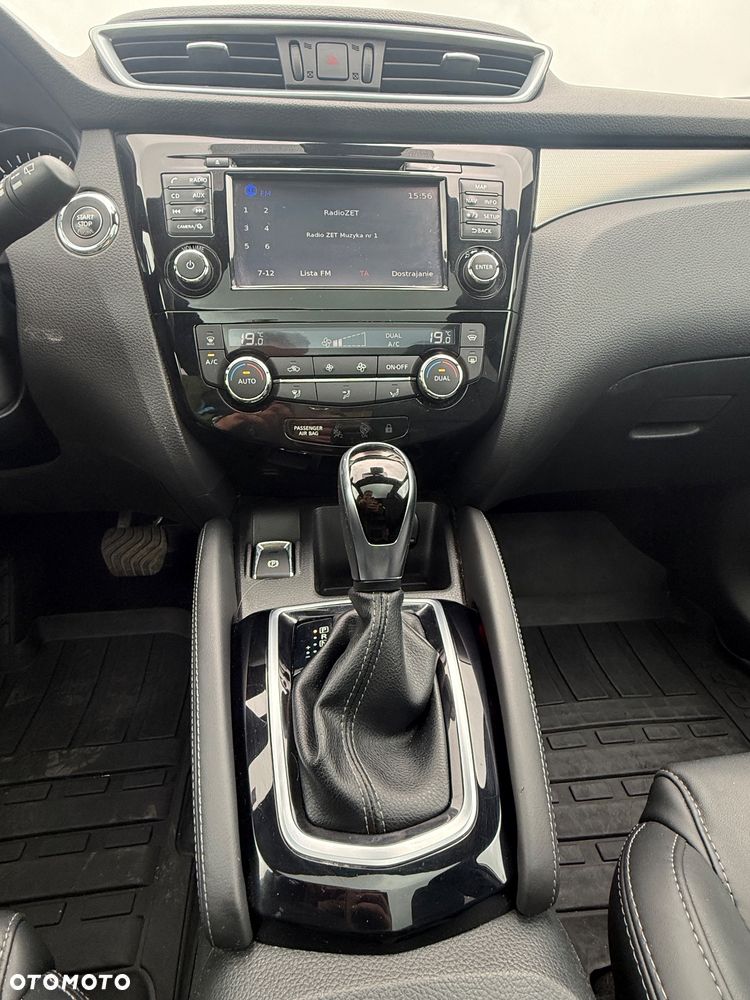 Nissan Qashqai 1.2 DIG-T Tekna Xtronic EU6 - 22