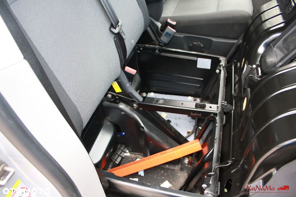 Volkswagen Transporter - 33