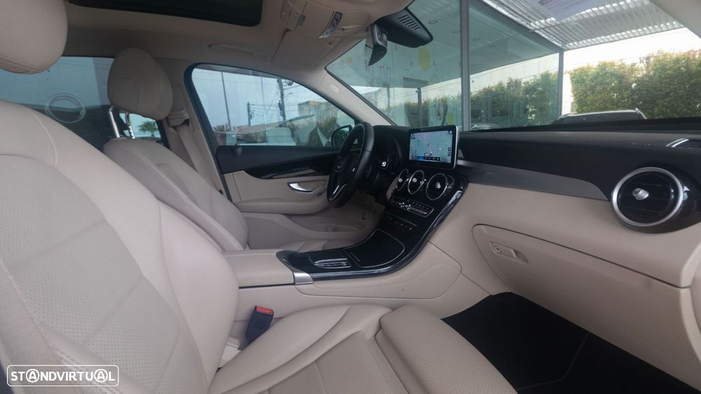 Mercedes-Benz GLC 300 de 4Matic - 11