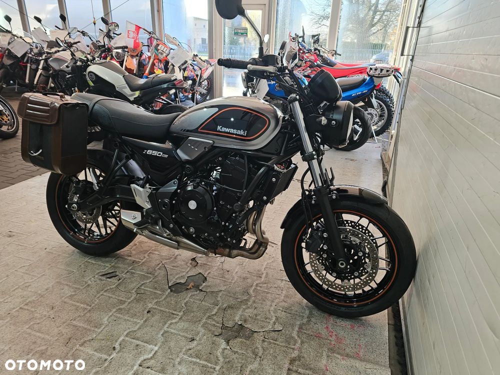 Kawasaki Z 650 RS - 23