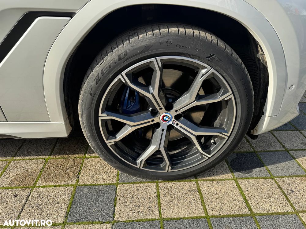 BMW X6 xDrive40d - 17