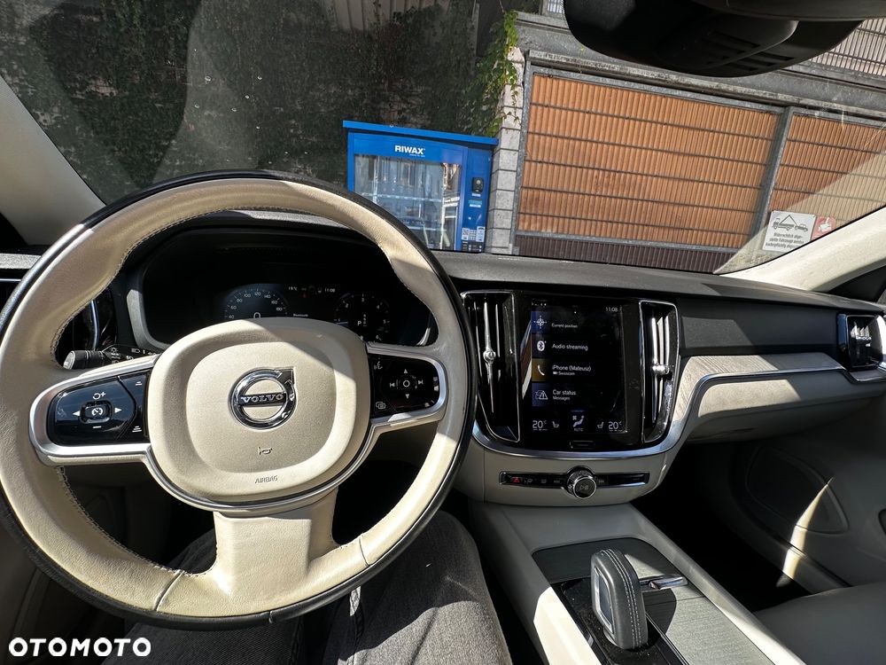 Volvo V60 B4 D Core - 10