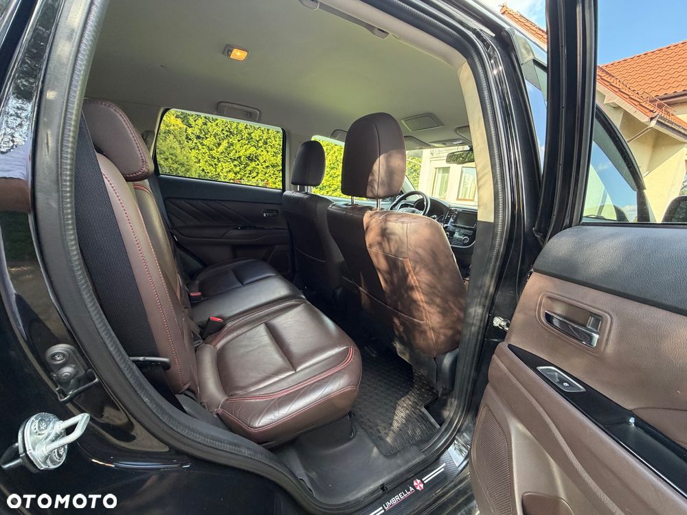 Mitsubishi Outlander Intense + - 6