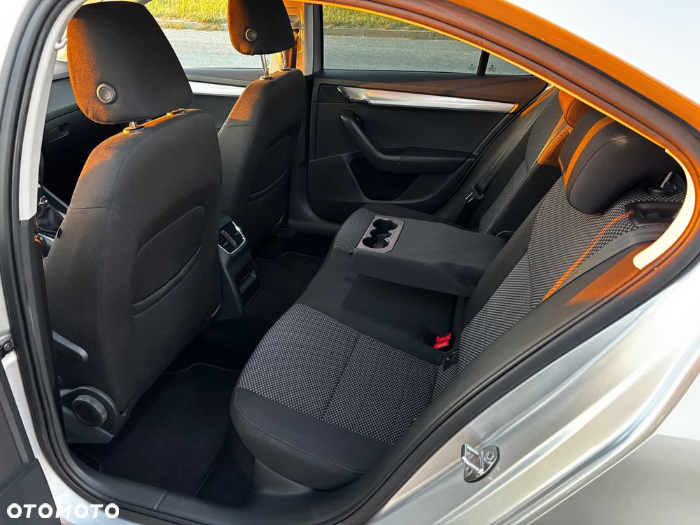 Skoda Octavia 1.4 TSI Ambition - 17
