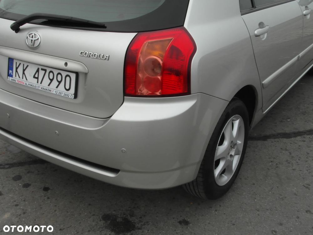 Toyota Corolla 1.6 VVT-i Automatik Executive - 6