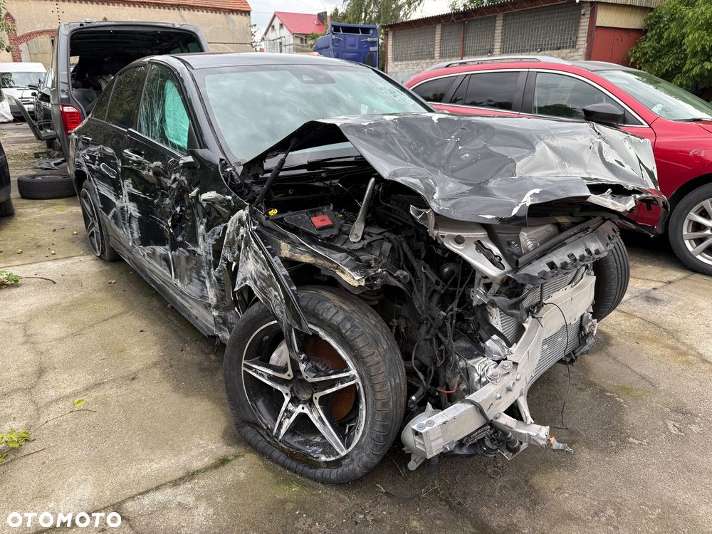 Mercedes-Benz Klasa C 200 - 4