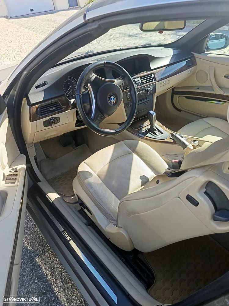 BMW 320 d Cabrio Intense Auto - 4