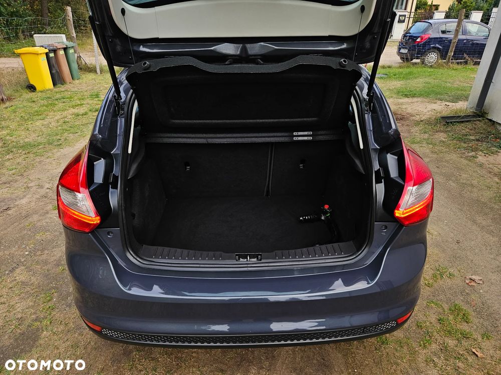 Ford Focus 1.6 Titanium - 22