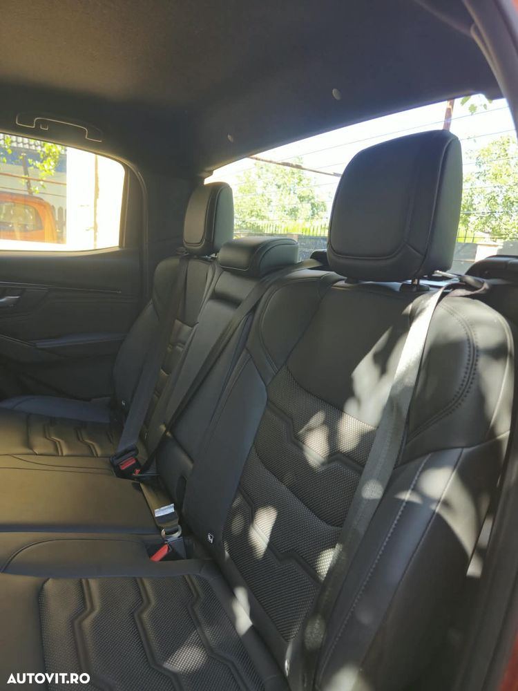 Isuzu D-Max 1.9 DSL 4x4 Double Cab AT Executive - 36