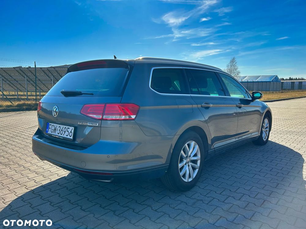Volkswagen Passat - 18