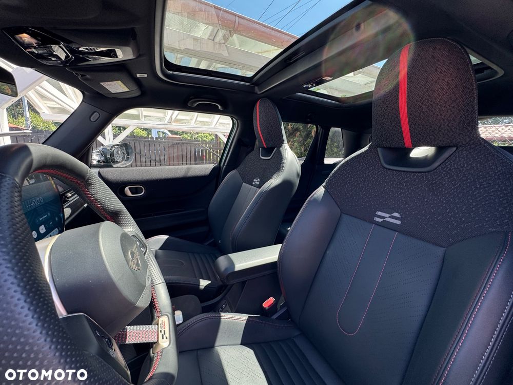 MINI Cooper S John Works Trim - 8