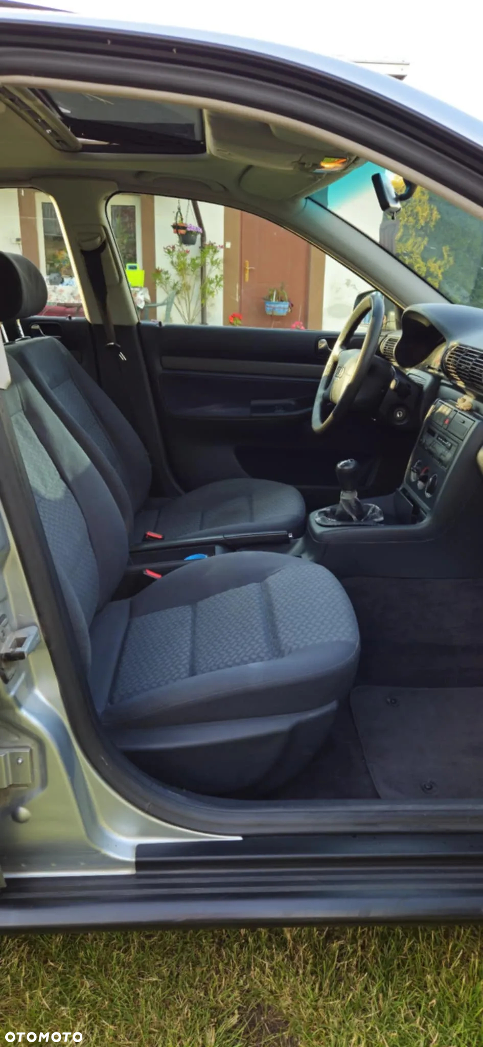 Audi A4 1.6 - 11
