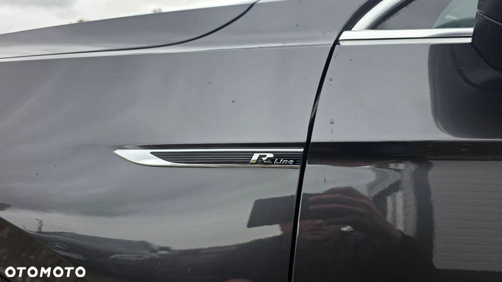 Volkswagen Passat 2.0 TDI Business DSG - 16