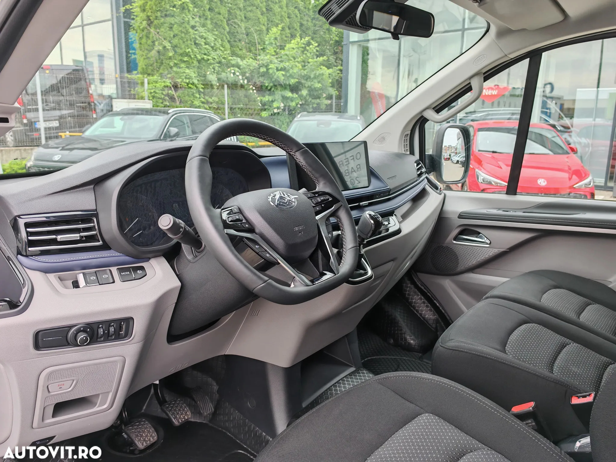 Maxus Deliver 7 Van - 10