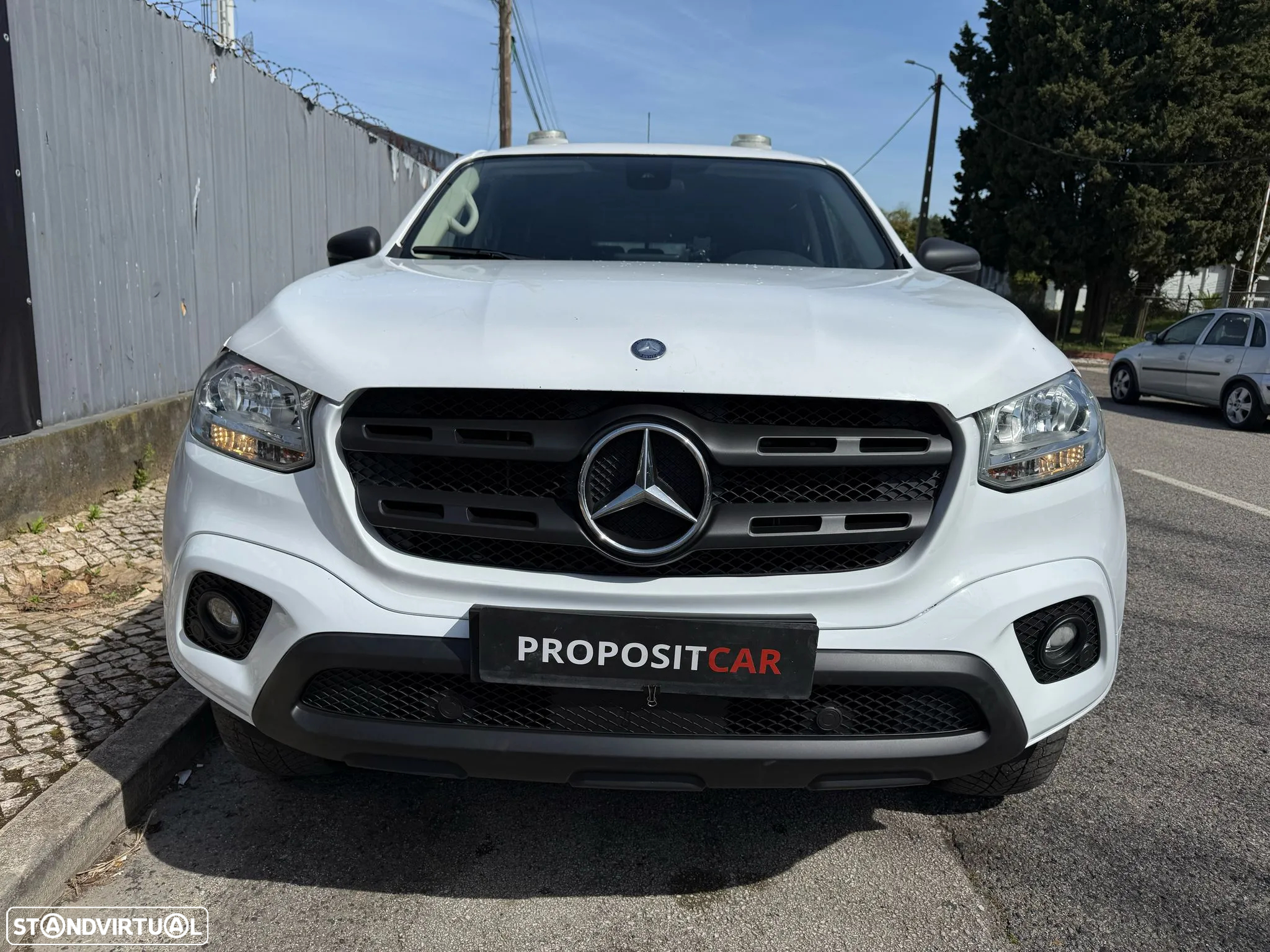 Mercedes-Benz X 220 d 4MATIC PROGRESSIVE - 6