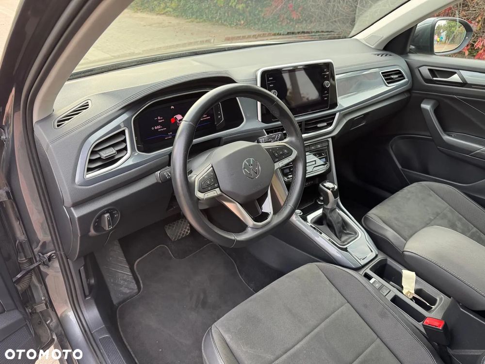Volkswagen T-Roc - 26