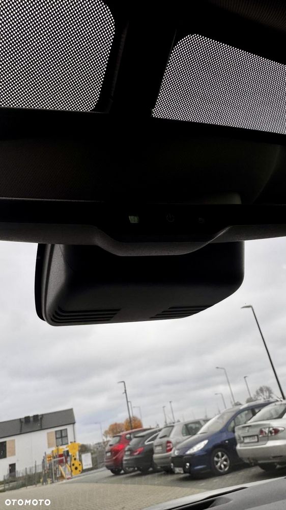 Nissan Qashqai 1.2 DIG-T N-Connecta - 32