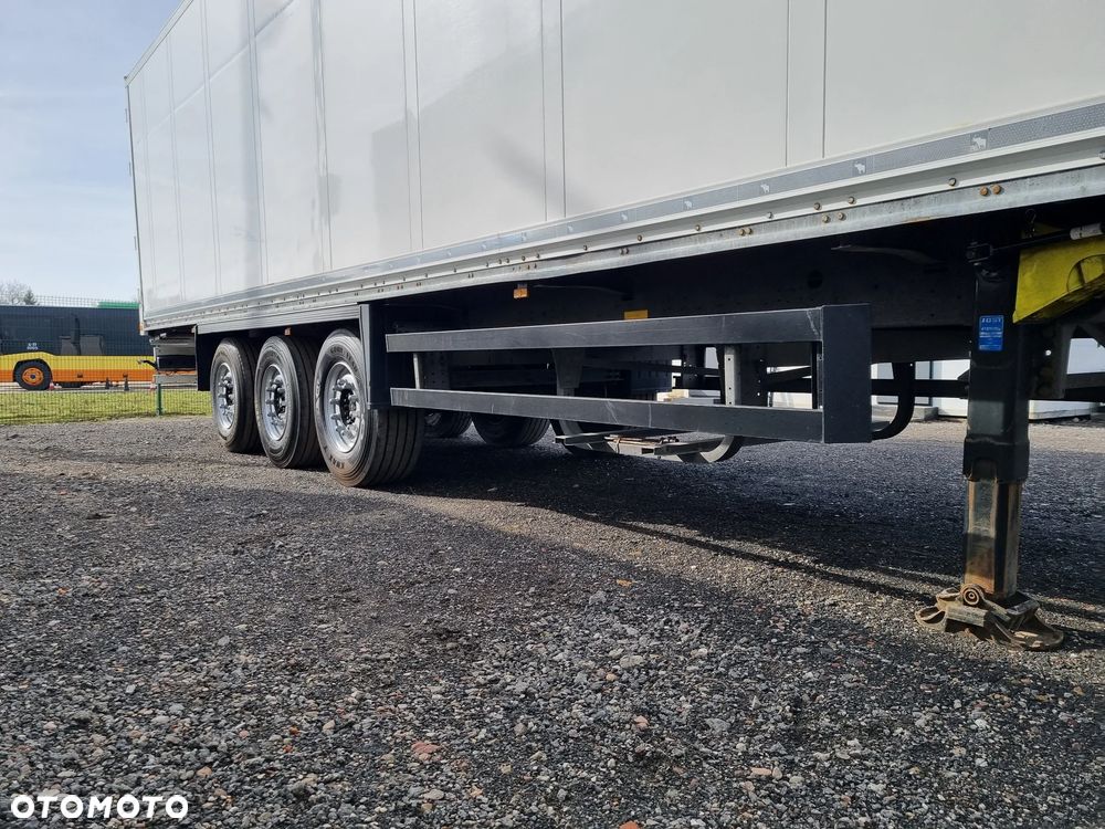 Schmitz Cargobull SCB*S3B - 13