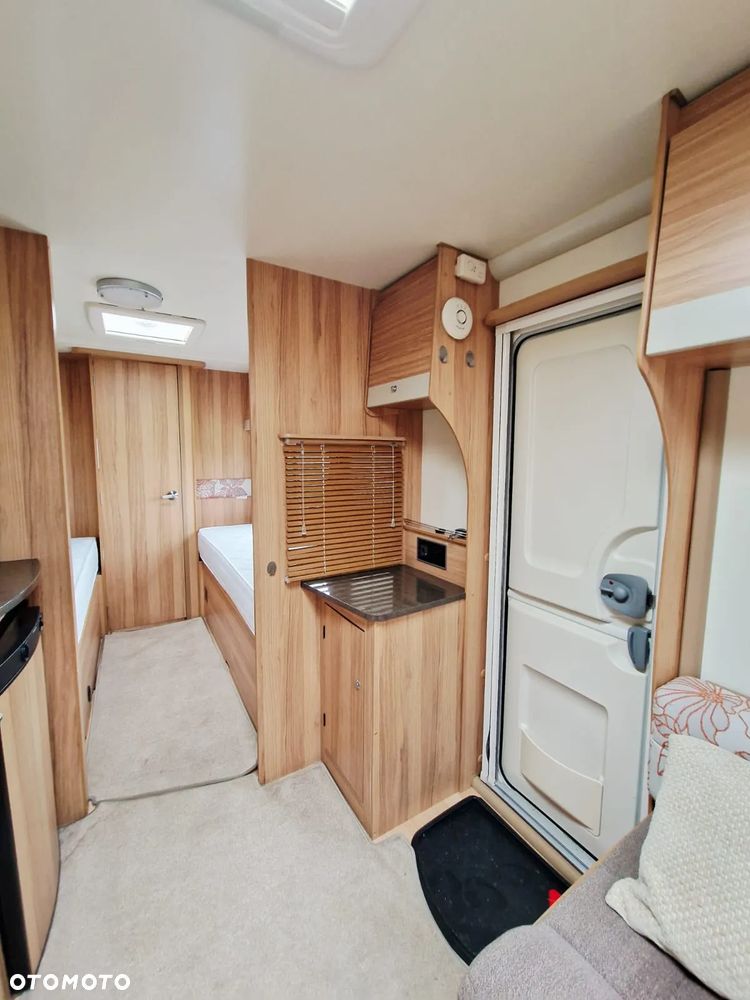 Bailey PURSUIT 550-4 TRUMA COMBI PRZEDSIONEK ALUTECH BODY - 18