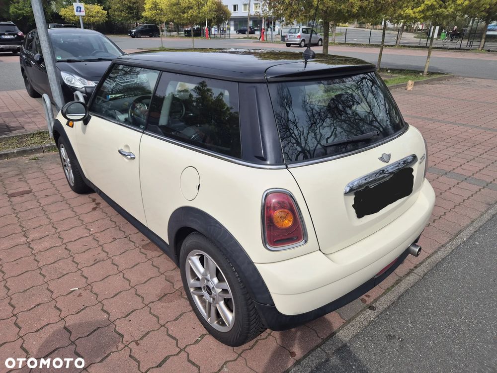 MINI Cooper Standard - 6