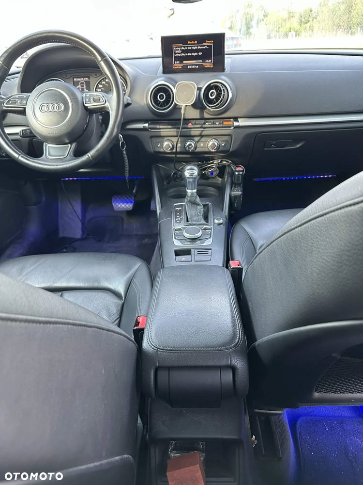 Audi A3 Limousine 1.8 TFSI S tronic Ambiente - 26