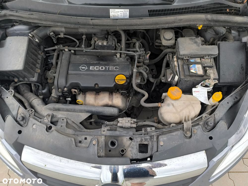 Opel Corsa 1.2 16V Enjoy - 15