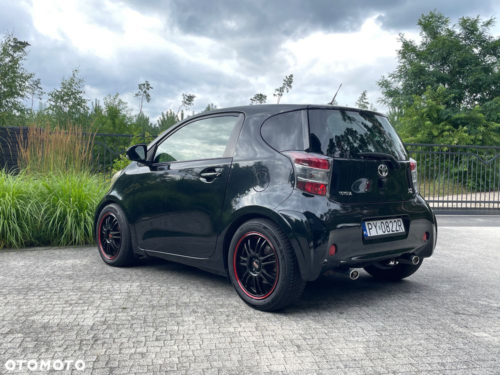 Toyota iQ 1.33 - 13
