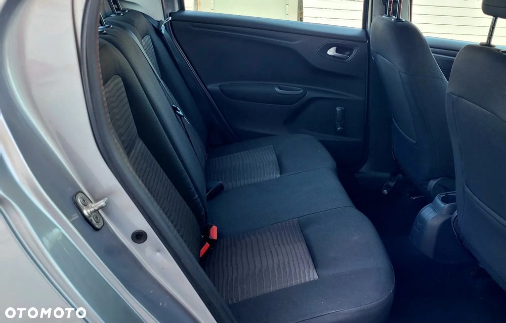 Peugeot 301 1.6 BlueHDi Active - 10