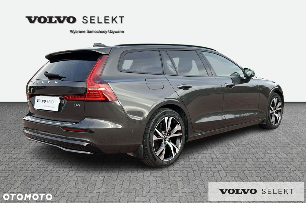 Volvo V60 B4 D Plus Dark - 6