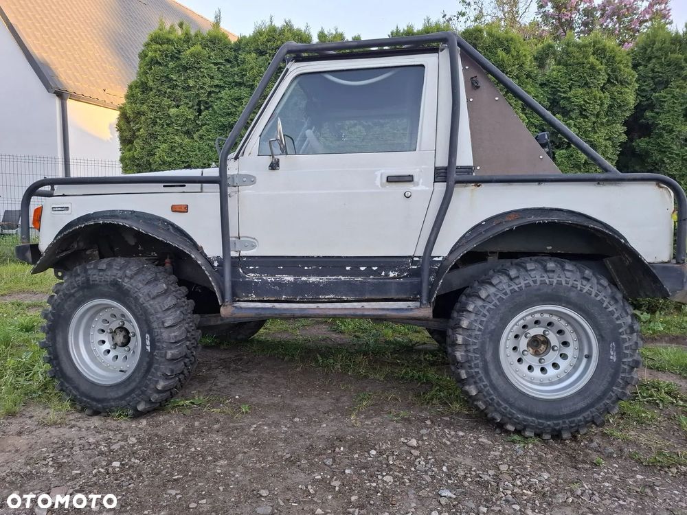 Suzuki Samurai - 7
