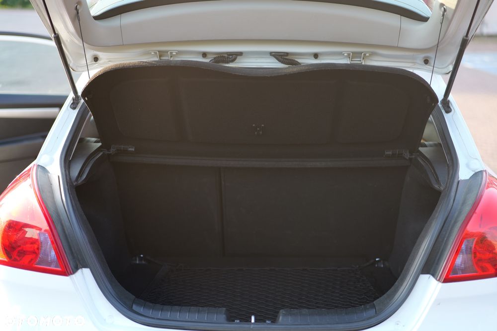 Kia ProCeed 1.4 L - 10