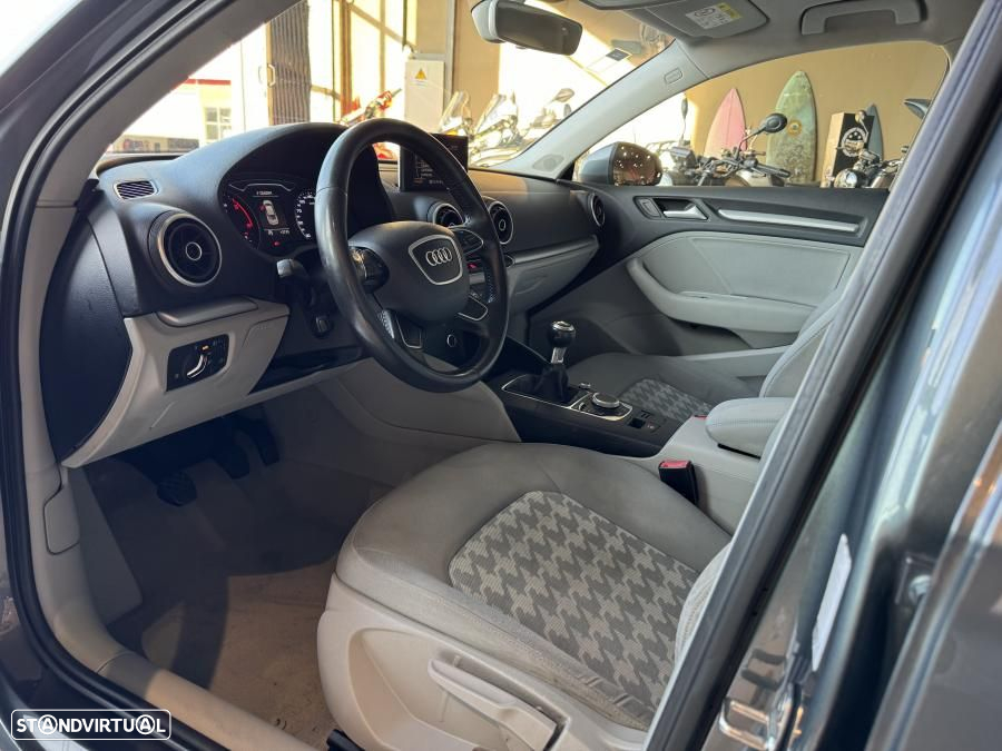 Audi A3 Sportback - 7