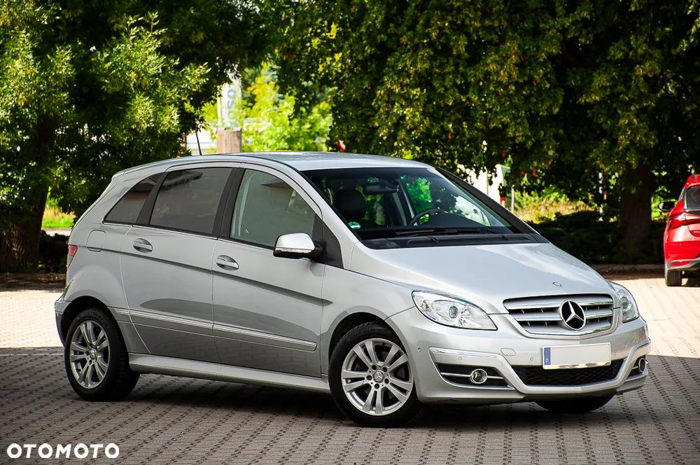 Mercedes-Benz Klasa B 180 CDI DPF Special Edition - 14