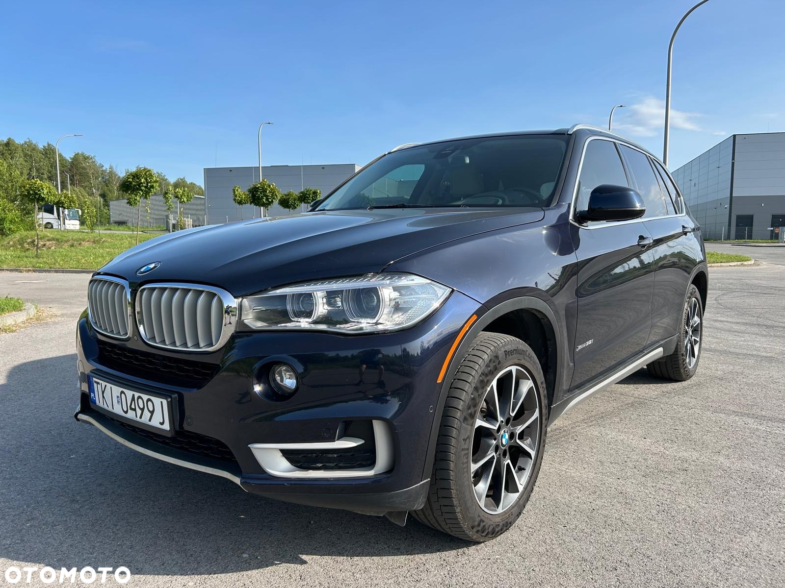 BMW X5 xDrive35i - 14