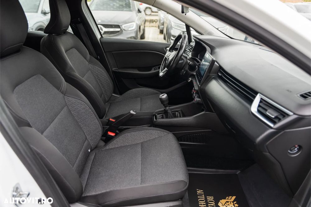Renault Clio TCe 90 ZEN - 15