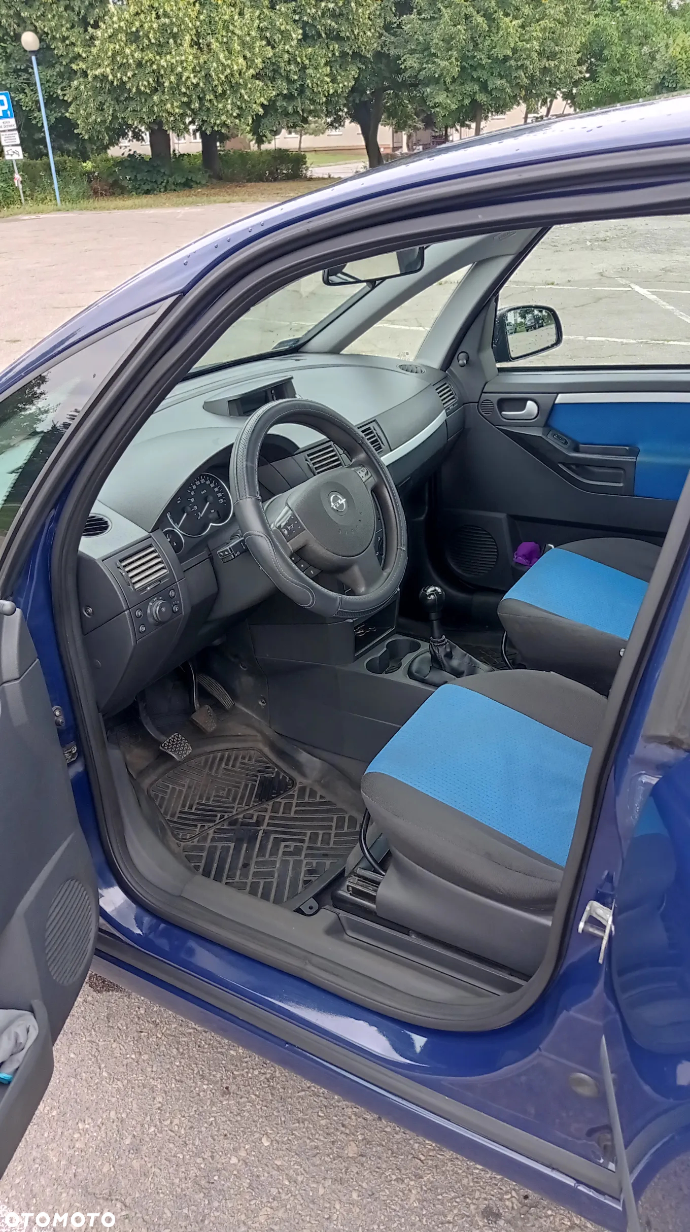 Opel Meriva 1.6 16V Essentia - 9