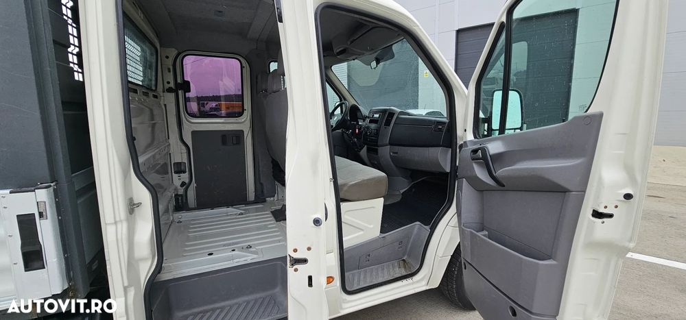 Volkswagen Crafter 2.5TDi - 9