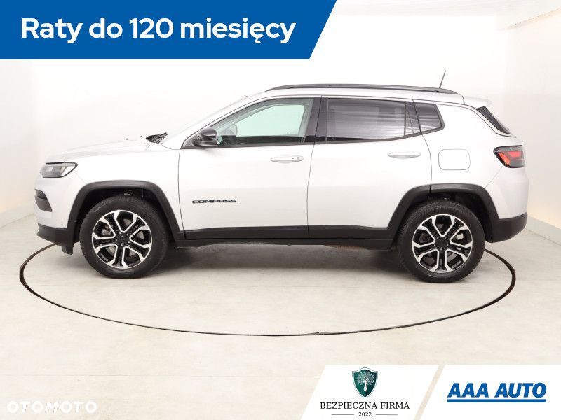 Jeep Compass - 4