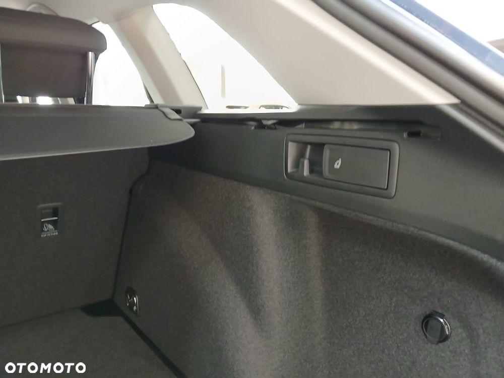 Volkswagen Golf Variant 1.5 TSI Life Plus - 9