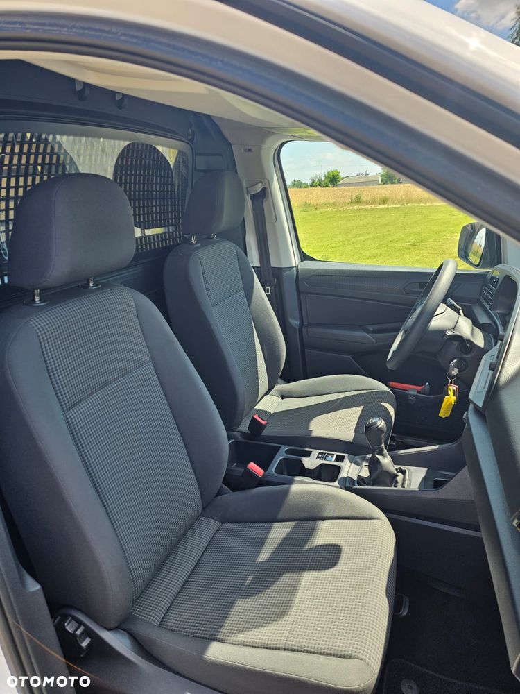 Volkswagen Caddy - 12