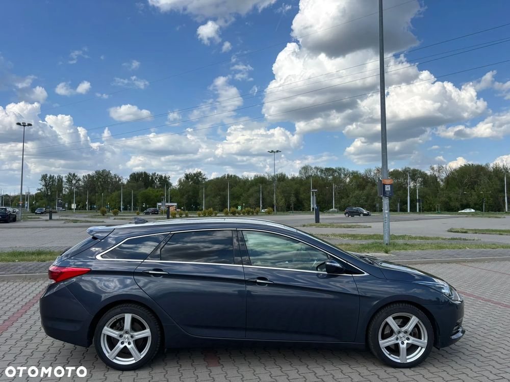 Hyundai i40 Kombi blue 1.7 CRDi DCT Premium - 21