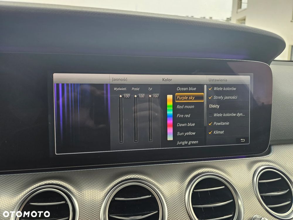 Mercedes-Benz Klasa E 200 d 9G-TRONIC Exclusive - 24