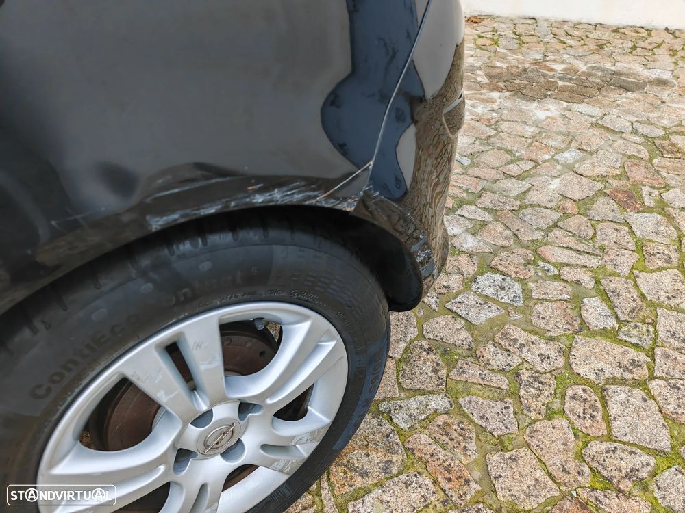 Opel Corsa 1.2 Enjoy - 14