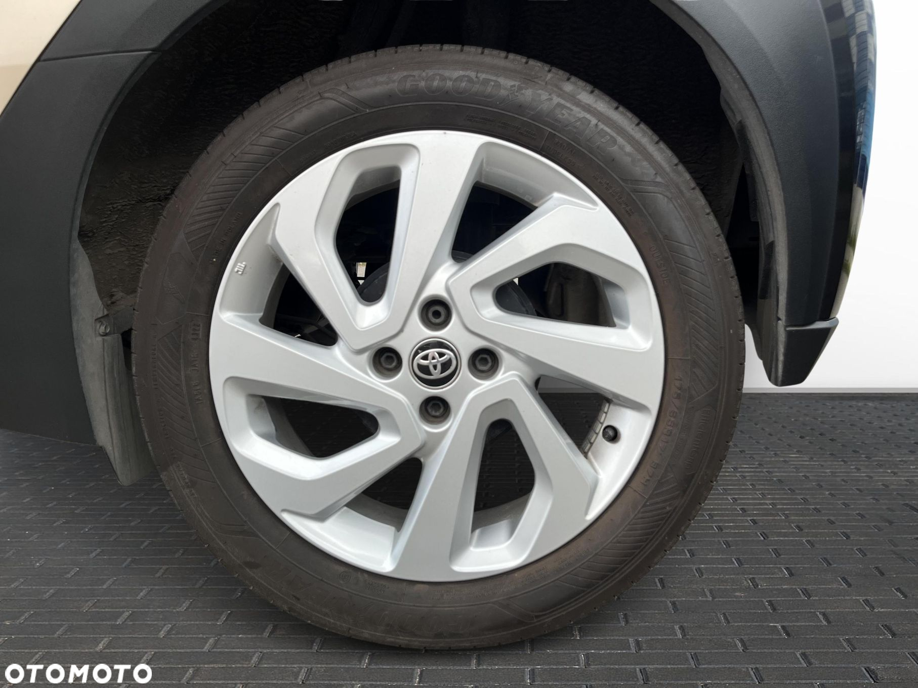 Toyota Aygo X 1.0 VVT-i Style CVT - 19