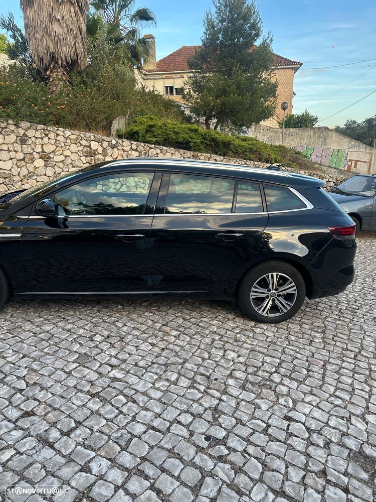 Renault Mégane Sport Tourer 1.5 Blue dCi Intens - 6