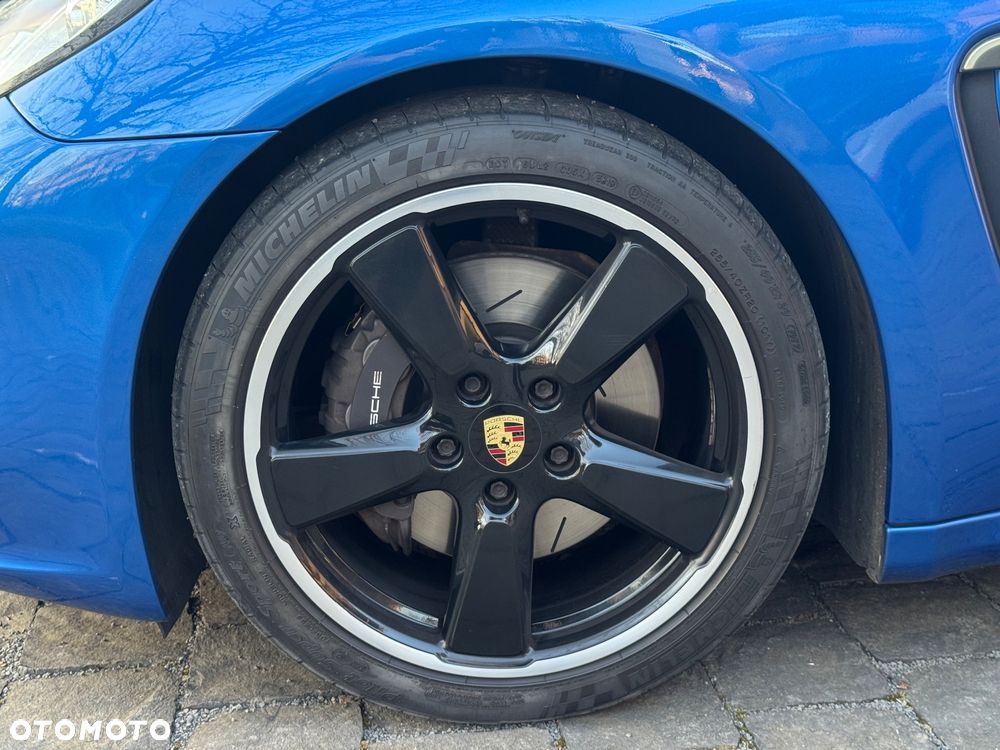 Porsche Panamera PDK - 6